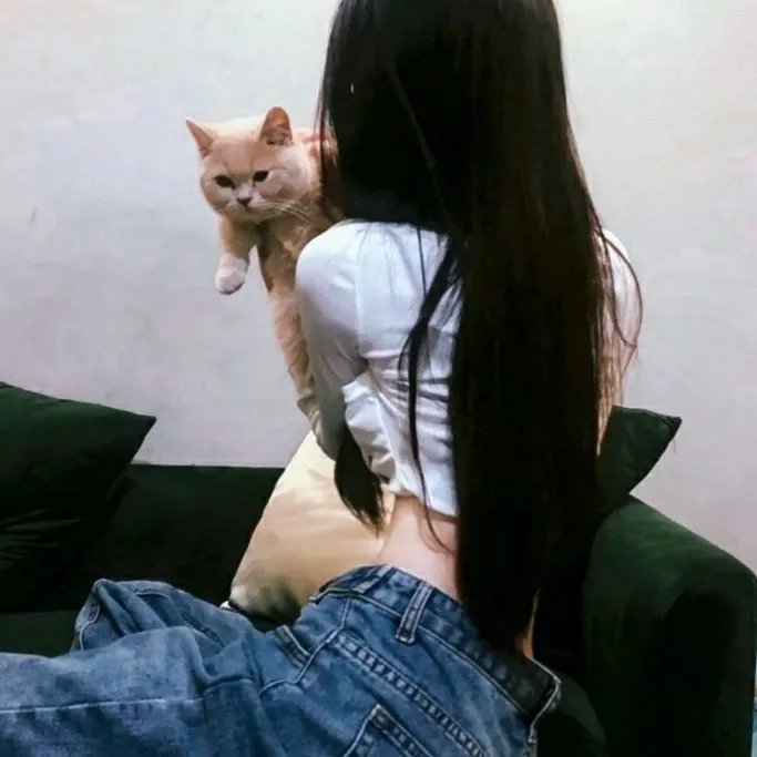 钢琴教师